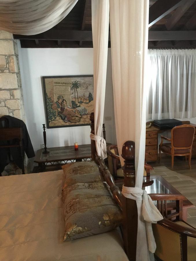 De Michanna Villa Anarita